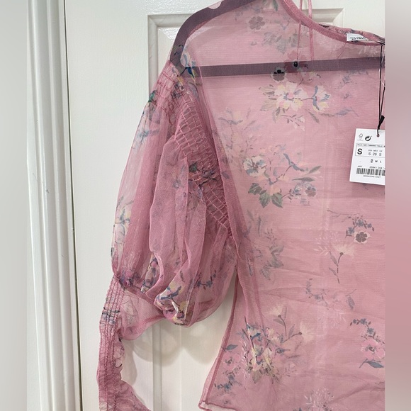 Zara printed floral sheer romantic love sleeve top - Picture 3 of 16